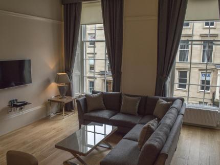 DREAMHOUSE AT BLYTHSWOOD APARTMENTS GLASGOW GLASGOW