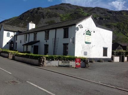 NEW INN HOTEL ABERTRIDWR LLANGYNOG