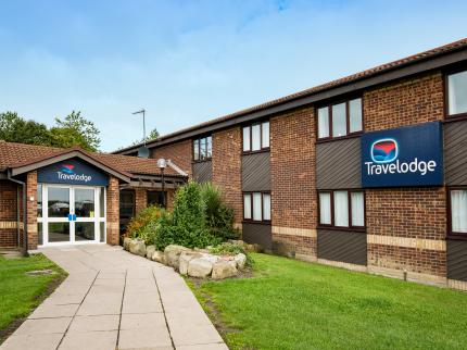 TRAVELODGE NEWCASTLE WHITEMARE POOL FELLING GATESHEAD