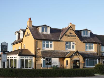IVANHOE HOTEL EAST AYTON SCARBOROUGH