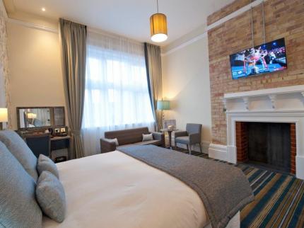 HIPPODROME BENWICK MARCH