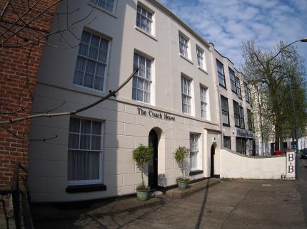 COACH HOUSE CANTERBURY