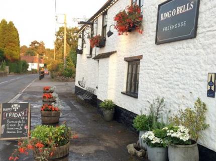 RING O BELLS COMPTON MARTIN