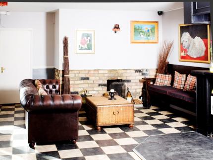 DOG IN A DOUBLET BASTON PETERBOROUGH