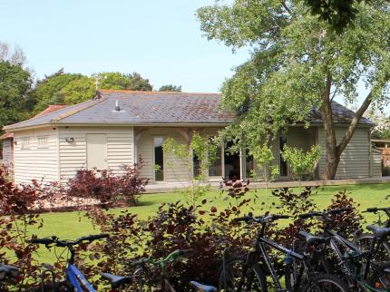 KINGFISHERS BATTRAMSLEY LYMINGTON