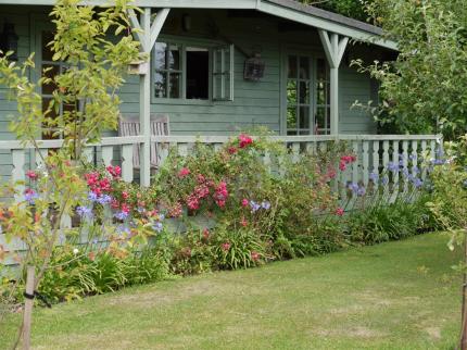 LODGE ON MARSH ALVERSTONE BRADING