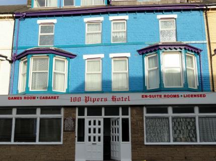 100 PIPERS HOTEL BLACKPOOL