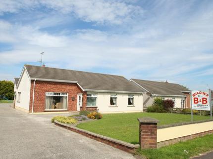 BEACHES B B PORTRUSH