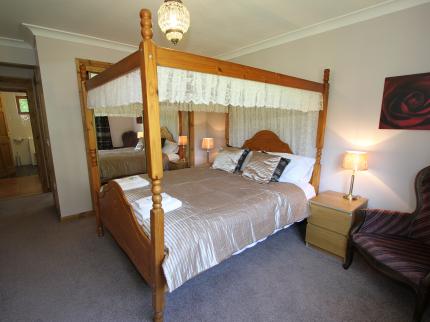 FOXGLOVE SUITES AND COTTAGES BALAFARK GLASGOW