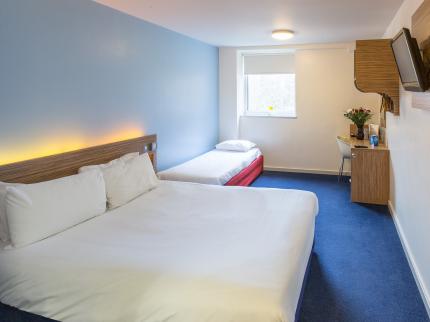 REDWINGS LODGE WOLVERHAMPTON CENTRAL MONMORE GREEN WOLVERHAMPTON