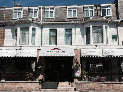 WHITE LODGE INN COMMON EDGE BLACKPOOL