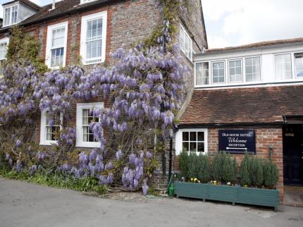 B B WICKHAM BOARHUNT WICKHAM FAREHAM HAMPSHIRE