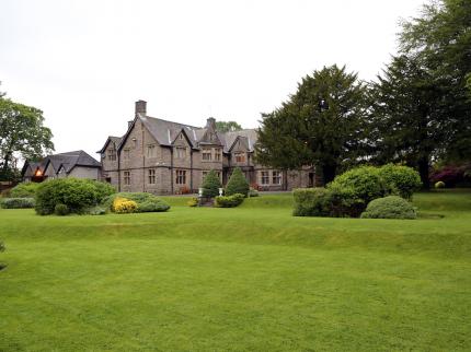 MAES MANOR HOTEL BLACKWOOD