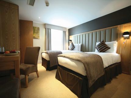 BEST WESTERN BOLTONS HOTEL LONDON KENSINGTON CROMWELL ROAD LONDON