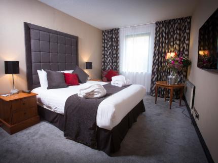 CLARION COLLECTION CEDAR COURT BRADFORD BRADFORD