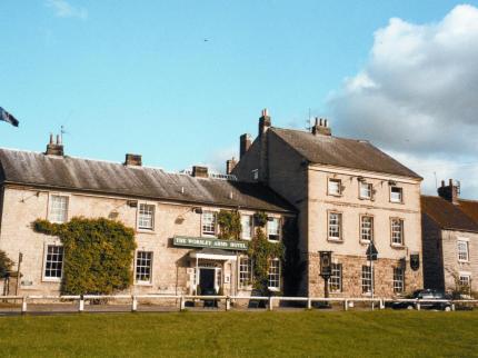 WORSLEY ARMS HOTEL AMPLEFORTH HOVINGHAM NORTH YORKSHIRE