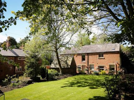 OLD CROFT STABLES ALLESTREE QUARNDON