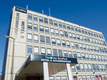 TRIVELLES BRADFORD BRADFORD