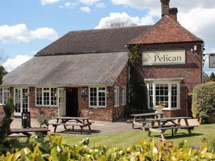 PELICAN INN ALDBOURNE FROXFIELD