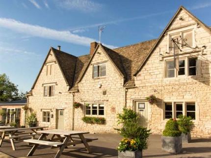 The Bell Inn | Amberley | Stroud | 