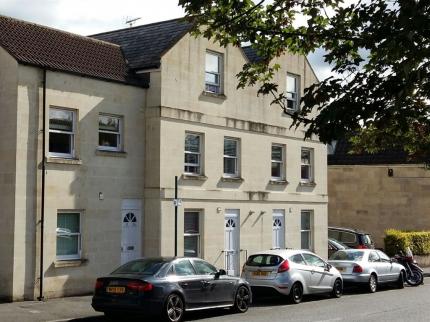 BATH BREAKS APARTMENTS BATH