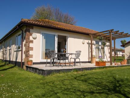 STONELEIGH VILLAGE BOWD SIDMOUTH DEVON