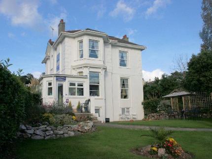 VILLA MARINA BARTON TORQUAY