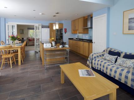 RURAL COTTAGE IN DORSET WITH HOT TUB AFFPUDDLE WEST KNIGHTON