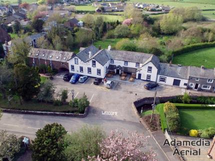 WHITE MARE BECKERMET