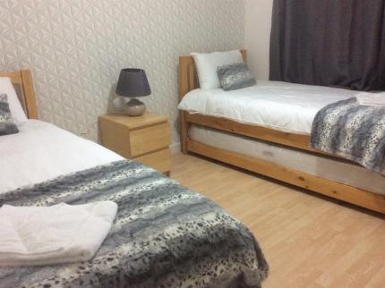 CATHKIN APARTMENTS RUTHERGLEN GLASGOW