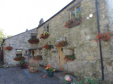 WAYSIDE GUEST ACCOMMODATION ANNASIDE MILLOM