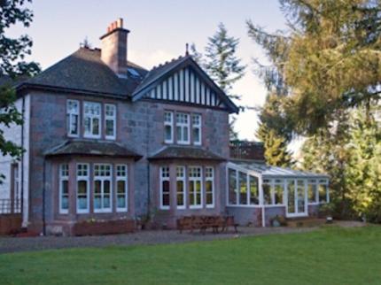 FOYERS BAY COUNTRY HOUSE CULCABOCK INVERNESS