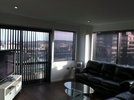 CITY CRASH PAD WEST STREET APARTMENTS SHEFFIELD