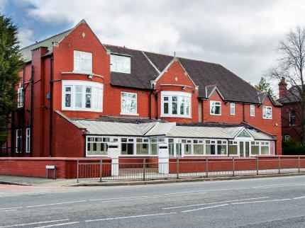 TRIVELLES MAYFAIR HEATON MOOR STOCKPORT MANCHESTER