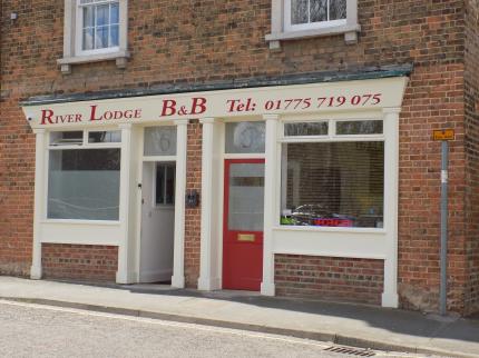 RIVER LODGE B B CHURCH END SPALDING