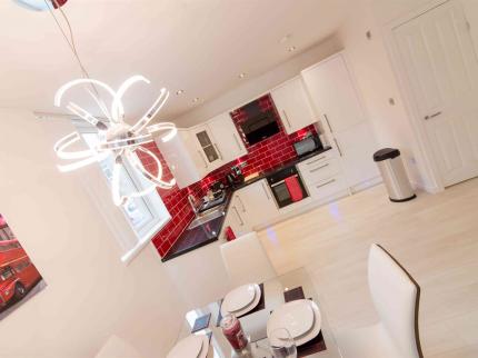 LIVE IN LEEDS NAZARENE APARTMENTS BRAMLEY