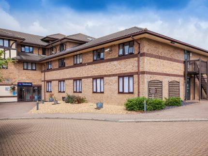 TRAVELODGE MILTON KEYNES SHENLEY CHURCH END LOUGHTON MILTON KEYNES