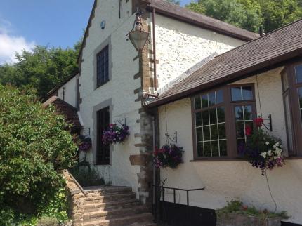 WINYARD S GAP INN BEAMINSTER