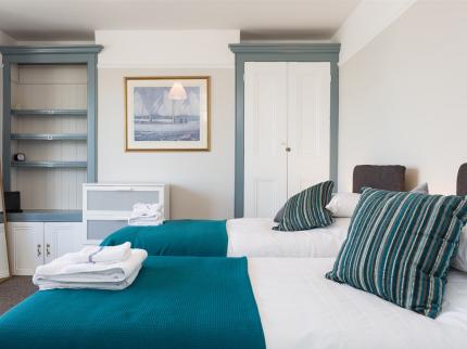 ORCHARD APARTMENT EASTNEY SOUTHSEA