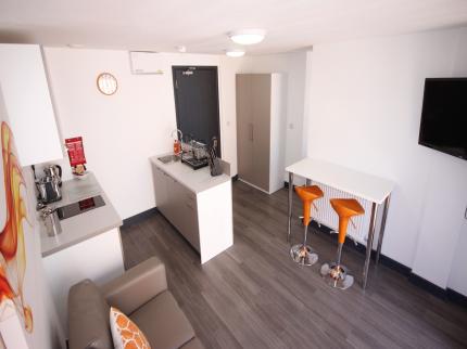 COTELS SERVICED APARTMENTS CHAPEL STREET CADDINGTON LUTON