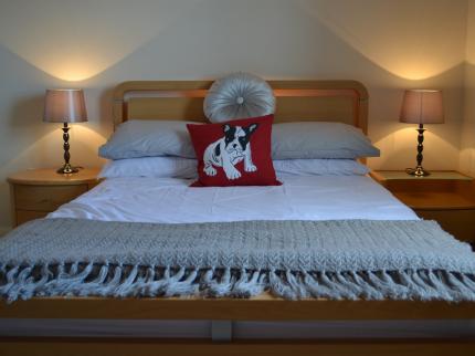 BELFAST PENTHOUSE APARTMENT BY ULTRA URBAN BELFAST