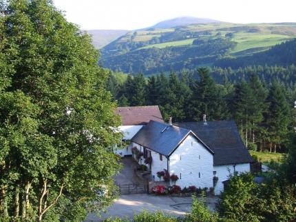 DEE VALLEY COTTAGES BETHEL LLANGOLLEN