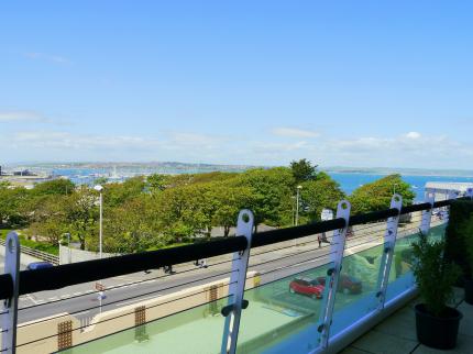 MARINA BAY VIEW EASTON PORTLAND