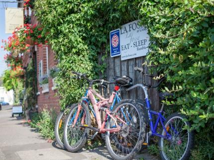 LA FOSSE AT CRANBORNE BOVERIDGE CRANBORNE