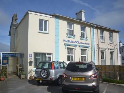 AMBASSADOR GUEST HOUSE GOODRINGTON PAIGNTON