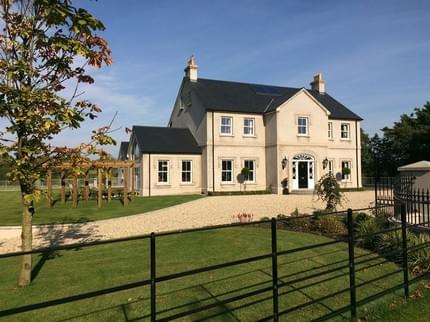 ASHBROOK HOUSE B B AUGHNACLOY