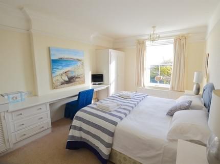 MONTEREY HOUSE BOHORTHA TRURO