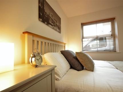 KINGS COURT APARTMENT HULL