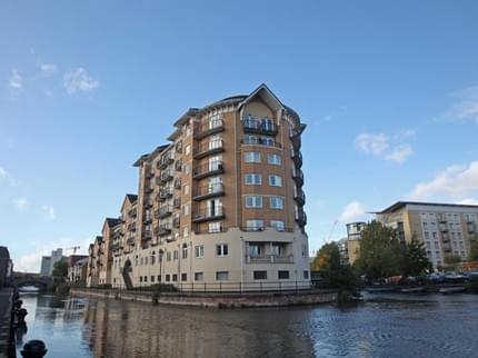 SELECT SERVICED ACCOMMODATION BLAKES QUAY READING