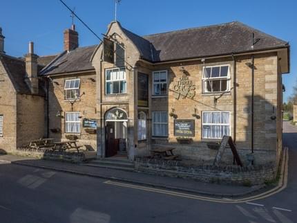 OLDE THREE COCKS ALDWINCLE KETTERING